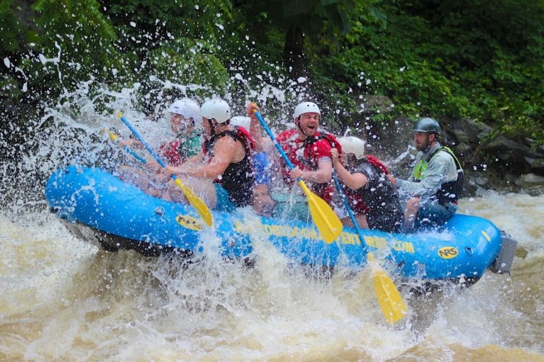 Smoky Mountain Outdoors Whitewater Rafting in Hartford, TN