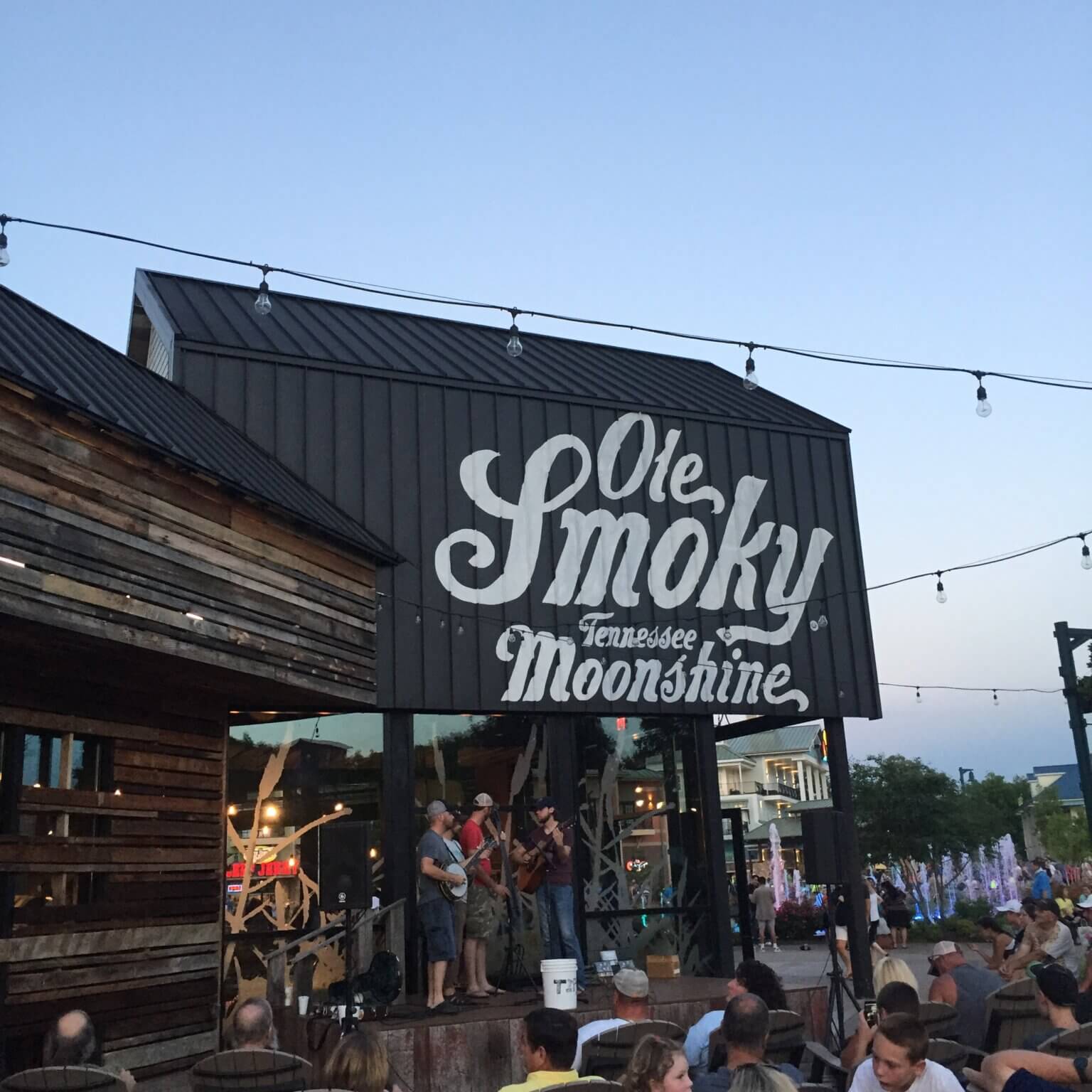 Ole Smoky Moonshine Distillery: Gatlinburg and Pigeon Forge, TN