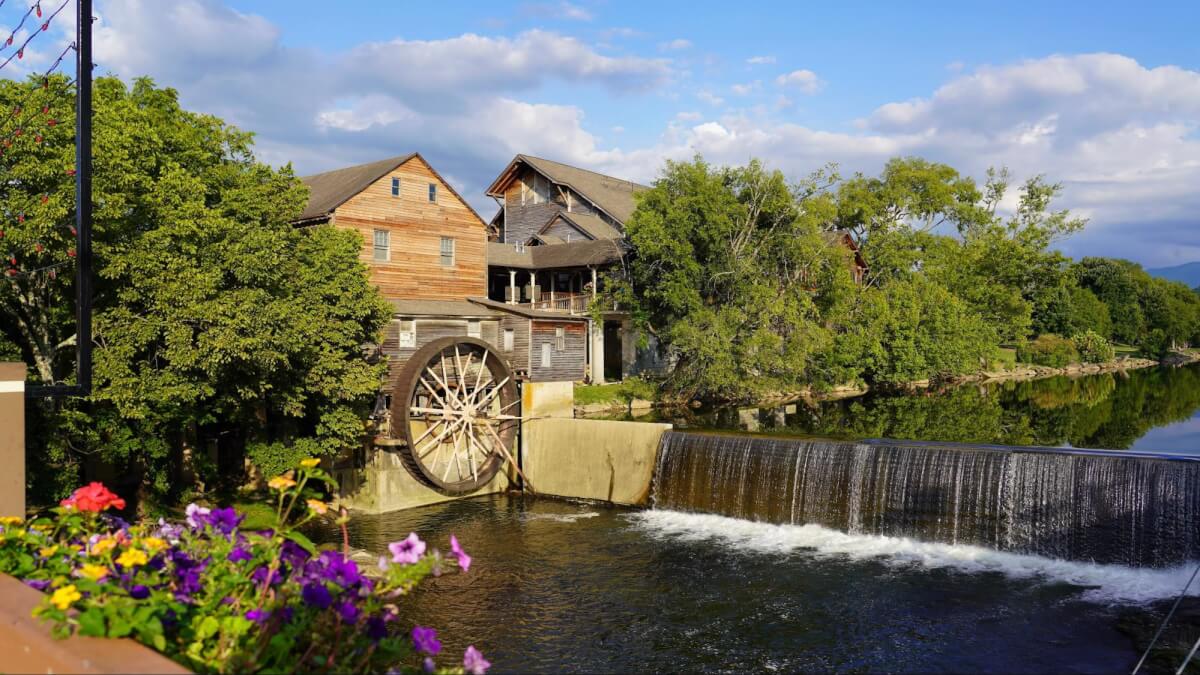 8 Totally Free Things to Do in Pigeon Forge